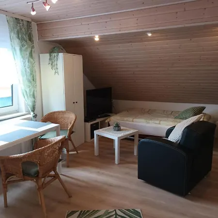 아파트 Schwalbenweg - Guenstige Langzeitvermietung